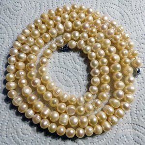 Beautiful 43" Chinese Freshwater Cultured Pearls